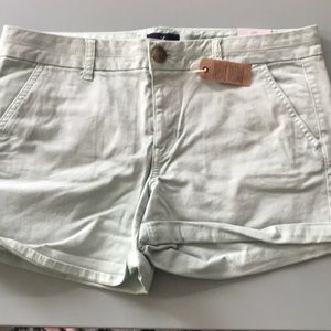 American eagle cuffed shorts